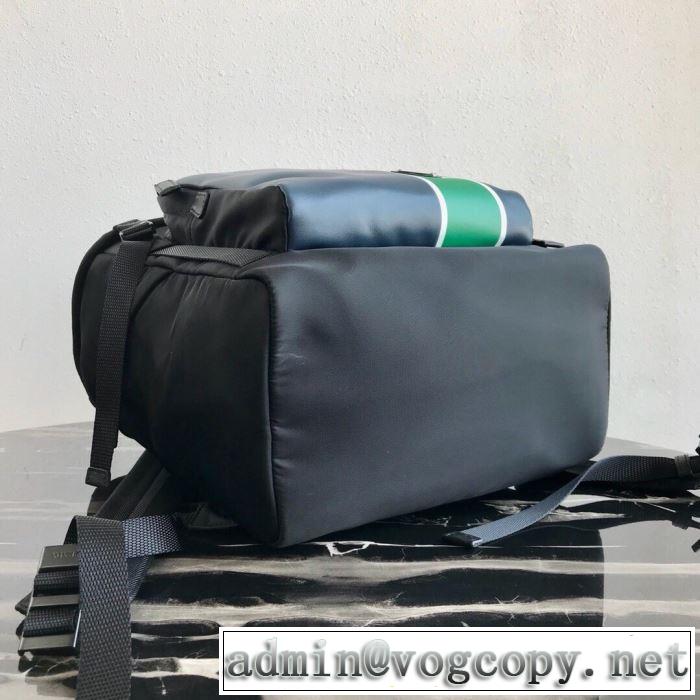 プラダ春夏コレクション新品  PRADA 普段見ないデザインばかり リュック 大人気柄
