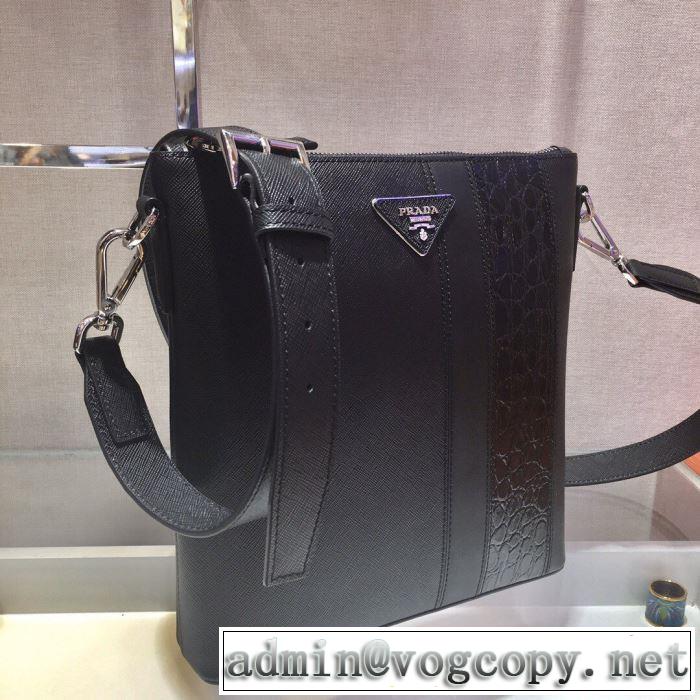 ショルダーバッグ おしゃれに大人の必見  プラダ 20SS☆送料込  PRADA 驚きのプライス