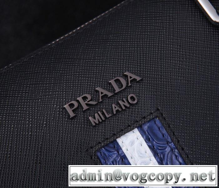 大人気のブランドの新作 ハンドバッグ 取り入れやすい  プラダ PRADA 確定となる上品