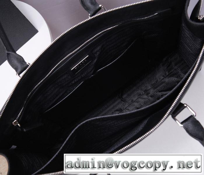 プラダ手頃価格でカブり知らず  PRADA 通勤通学どちらでも使え ハンドバッグ