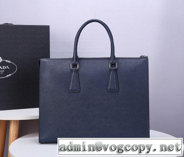 限定色がお目見え ハンドバッグ  限定アイテムが登場 プラダ PRADA 一目惚れ級に