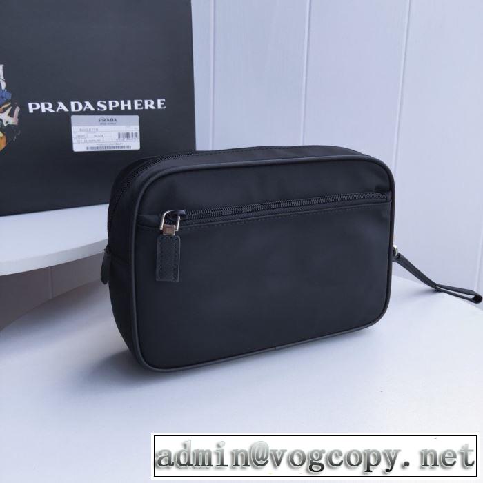 質の高い新品 プラダ PRADA 注目度が上昇中 ポーチ 2020年春夏コレクション