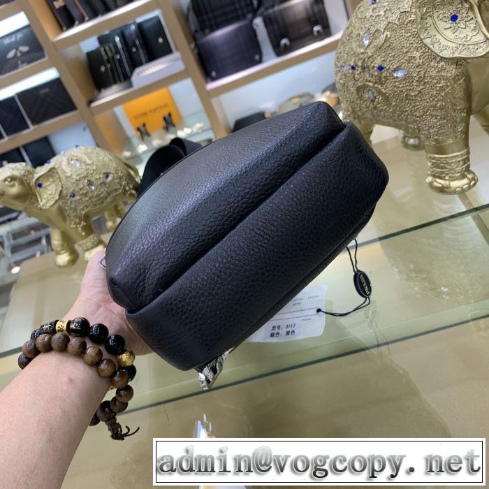 プラダ PRADA エレガントな雰囲気 ウエストバック オススメのアイテムを見逃すな
