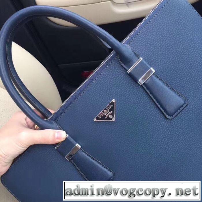 プラダ PRADA ファッションに取り入れよう ハンドバッグ  やはり人気ブランド