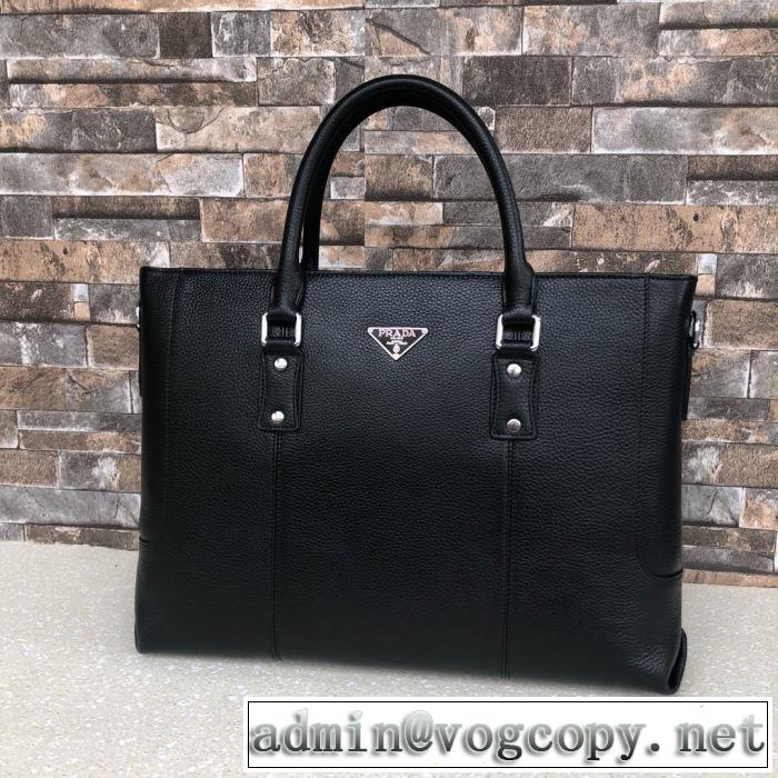 プラダ 今季の主力おすすめ PRADA 人気は今季も健在 ハンドバッグ
