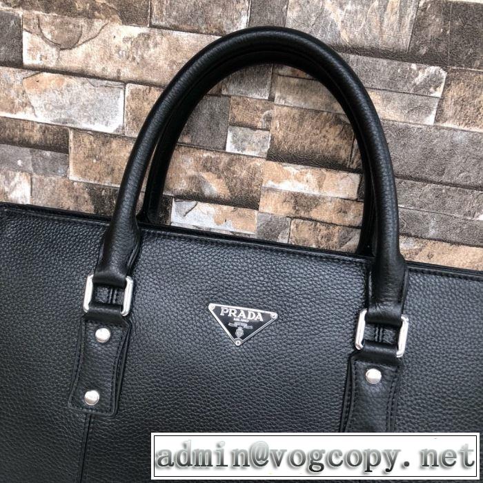 プラダ 今季の主力おすすめ PRADA 人気は今季も健在 ハンドバッグ