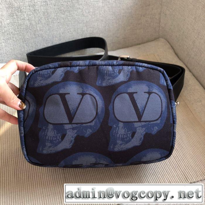 ミニバッグ 20SS☆送料込 ヴァレンティノ VALENTINO 累積売上総額第１位