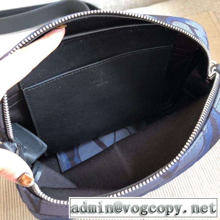 ミニバッグ 20SS☆送料込 ヴァレンティノ VALENTINO 累積売上総額第１位