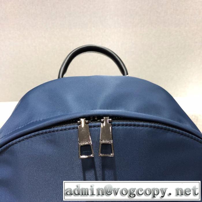 最新入荷2020ヴェルサーチ メドゥーサヘッド ナイロン バックパックVERSACEコレクション リュック コピー 使いやすい新品