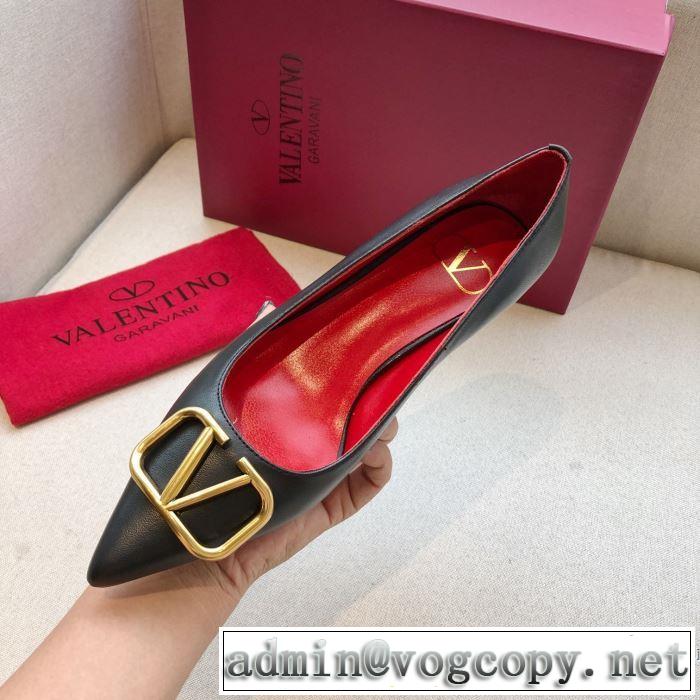 多色可選 2019-20秋冬トレンドファッション パンプス ヴァレンティノ最新秋冬トレンドをチェック  VALENTINO 秋冬流行りファション