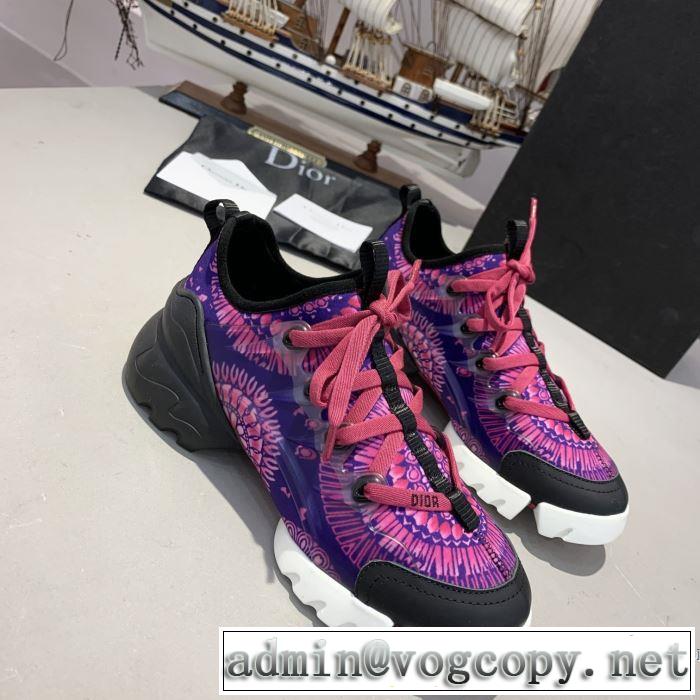 今年らしい新しい人気色  ランニングシューズ 【2019秋冬】今きてる最先端ブランド ディオール DIOR 現在流行中のおすすめ人気