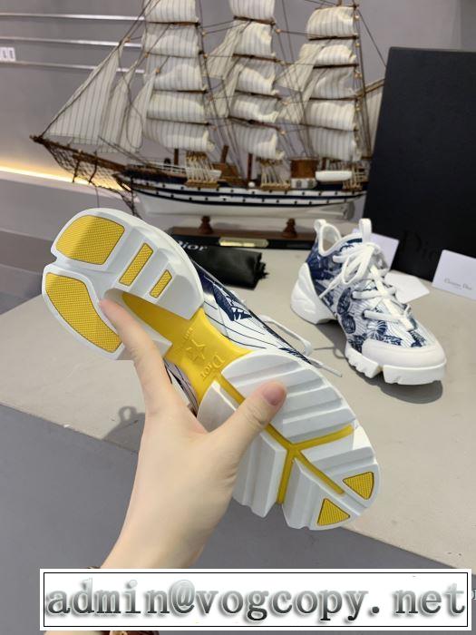 お洒落で秋冬注目トレンド ランニングシューズ 【2019秋冬】の注目トレンド ディオール DIOR オシャレスタイルが今年流