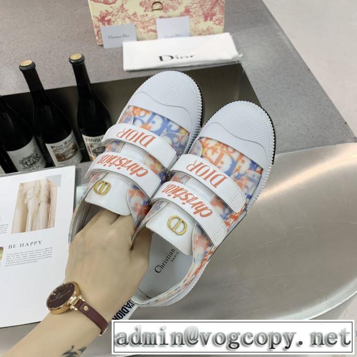 ランニングシューズ おしゃれ感度が高い秋冬トレンド ディオール 先取り 2019/2020秋冬ファッション DIOR 寒い季節トレンド上品