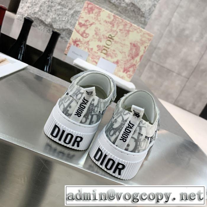 今年の秋冬のトレンド激安セール ランニングシューズ 2019-2020秋冬流行色紹介 ディオール DIOR 最新秋冬トレンドをチェック
