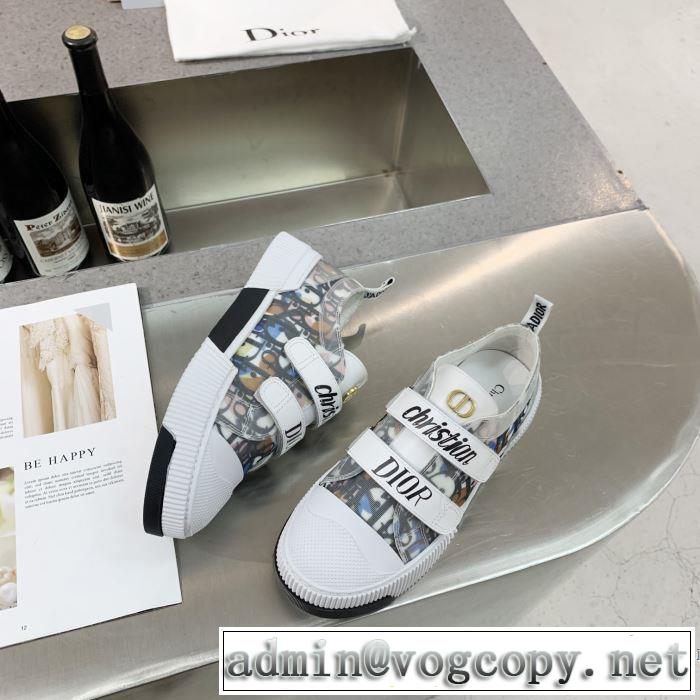 絶対おさえるべきカラーと最新  ディオール DIOR 最新秋冬トレンドをチェック！2019-20秋冬 ランニングシューズ やっぱり優しい色