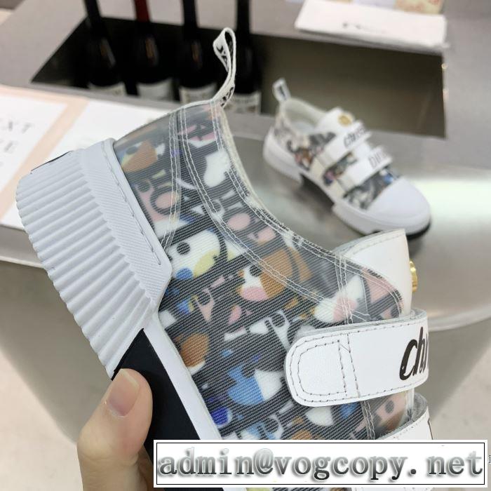 絶対おさえるべきカラーと最新  ディオール DIOR 最新秋冬トレンドをチェック！2019-20秋冬 ランニングシューズ やっぱり優しい色