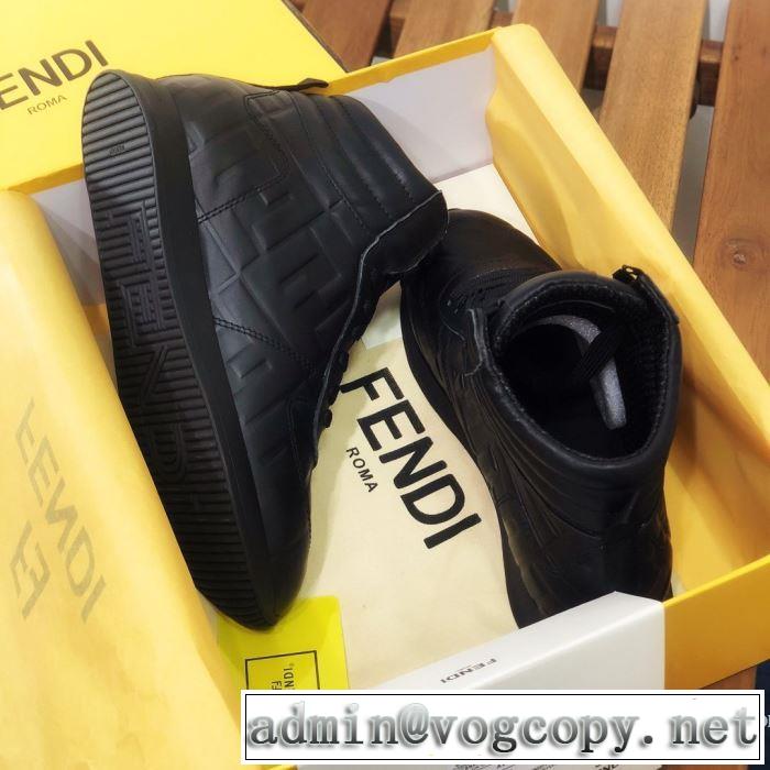 人気ファッション雑誌でも掲載 3色可選 フェンディ 最重要！2019秋冬トレンド FENDI 最新トレンドコーデおすすめ ランニングシューズ