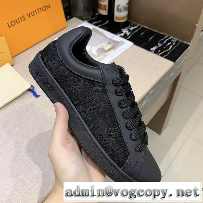 カジュアルコーデオシャレ ルイ ヴィトン LOUIS VUITTON ランニングシューズ 速報！2019年秋ファッショントレンド