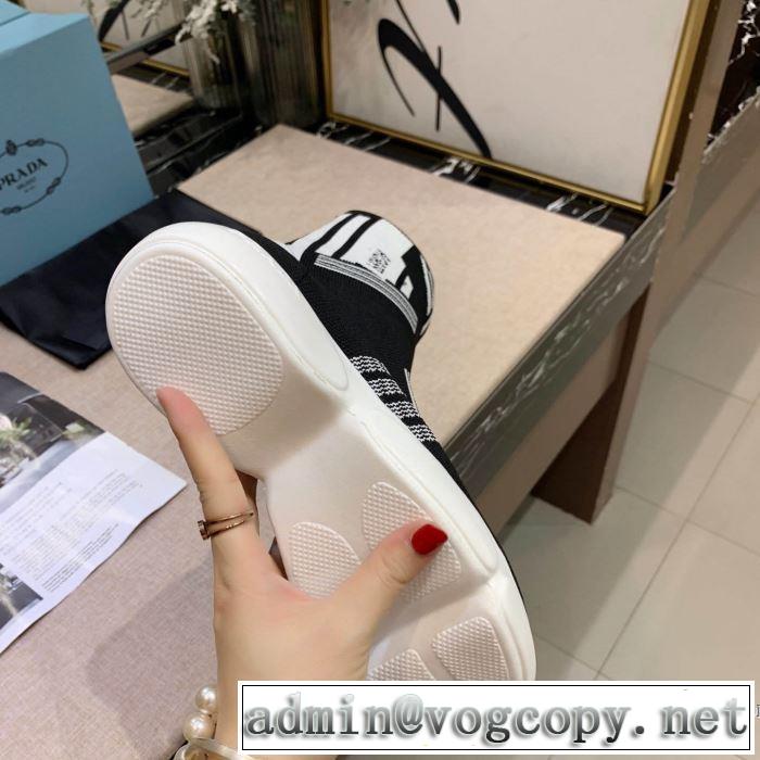 プラダ 秋こそ楽しめるアイテム PRADA 今年らしいおすすめ新品 ランニングシューズ 2019秋断然ブランド推し