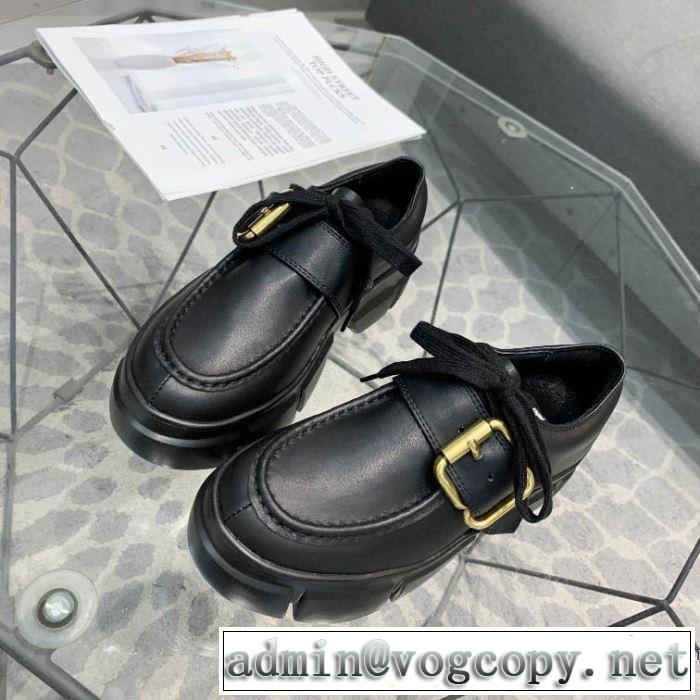 ランニングシューズ 多色可選 秋冬コーデと相性がいい プラダ 2019秋に注目したい PRADA  おしゃれさんはいち早く取り