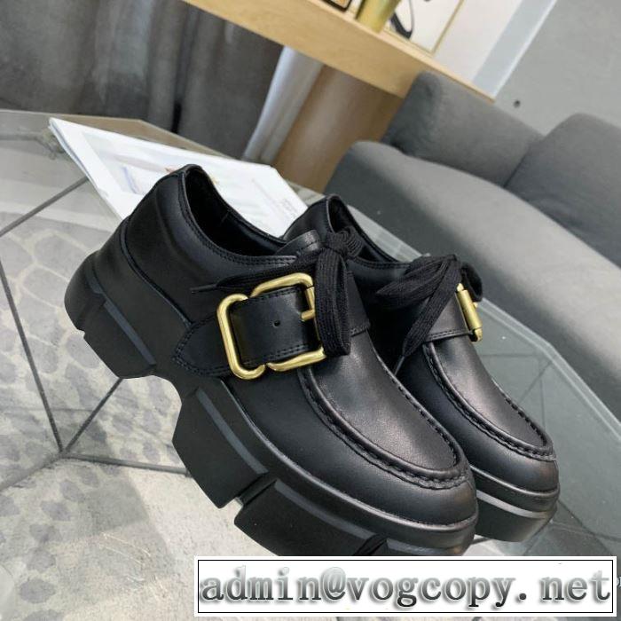 ランニングシューズ 多色可選 秋冬コーデと相性がいい プラダ 2019秋に注目したい PRADA  おしゃれさんはいち早く取り