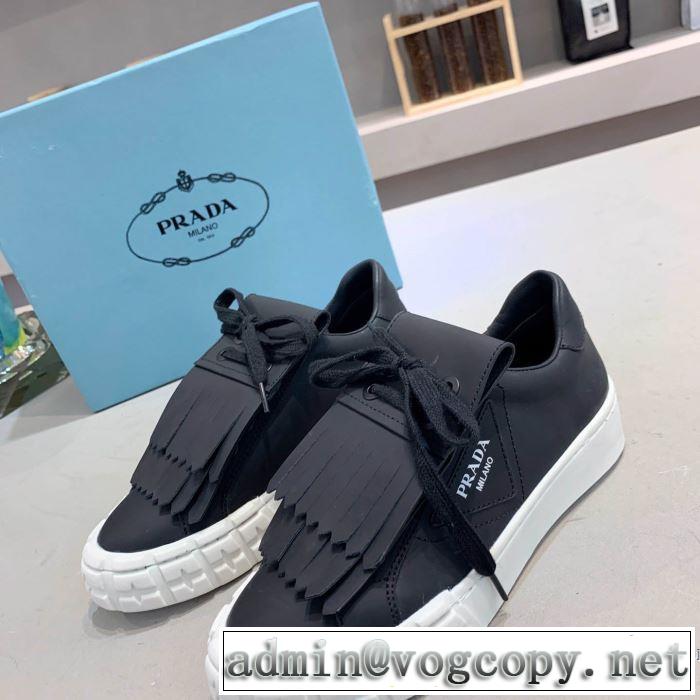 秋冬コーデと相性がいい プラダ 多色可選 PRADA 2019トレンド秋冬おすすめ安い ランニングシューズ 秋冬にお世話になる定番