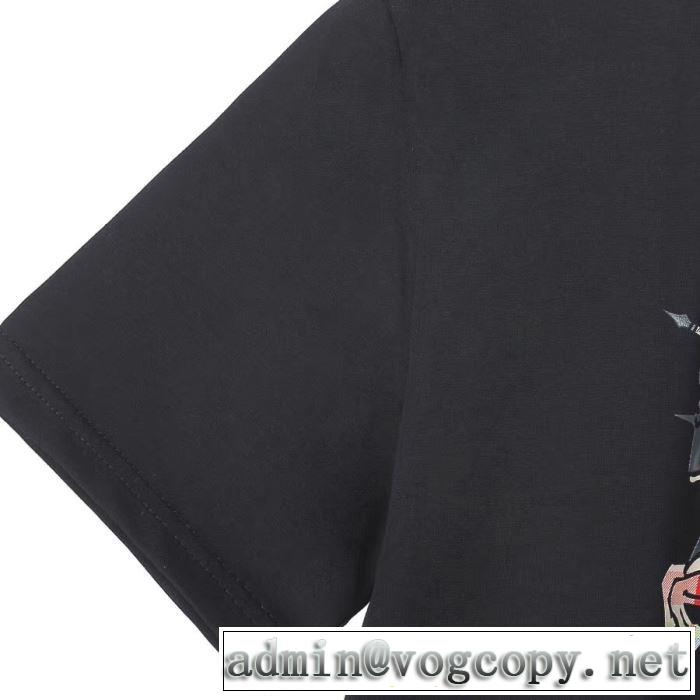 バーバリー 注目されている　BURBERRY　2020年春夏コレクション　半袖Tシャツ注目度が上昇中