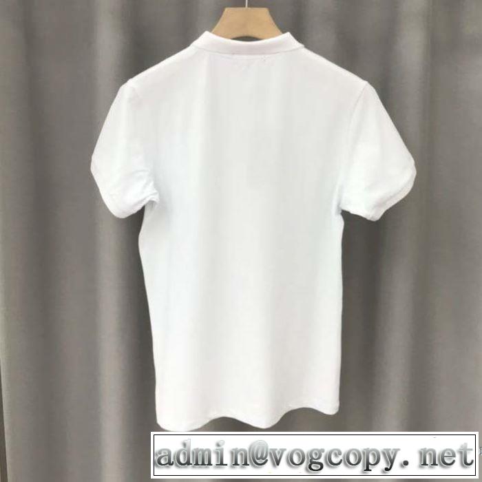 フェンディどのアイテムも手頃な価格で 2色可選  FENDI トレンド最先端のアイテム 半袖Tシャツ