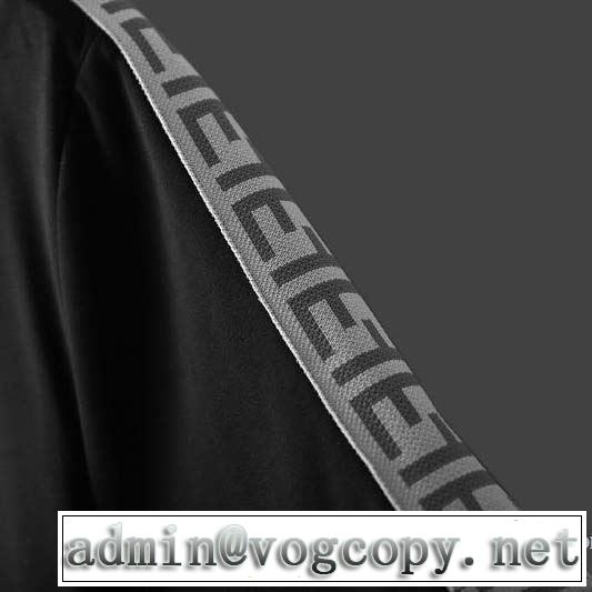 フェンディランキング1位   FENDI 愛らしい春の新作 半袖Tシャツ 2020話題の商品
