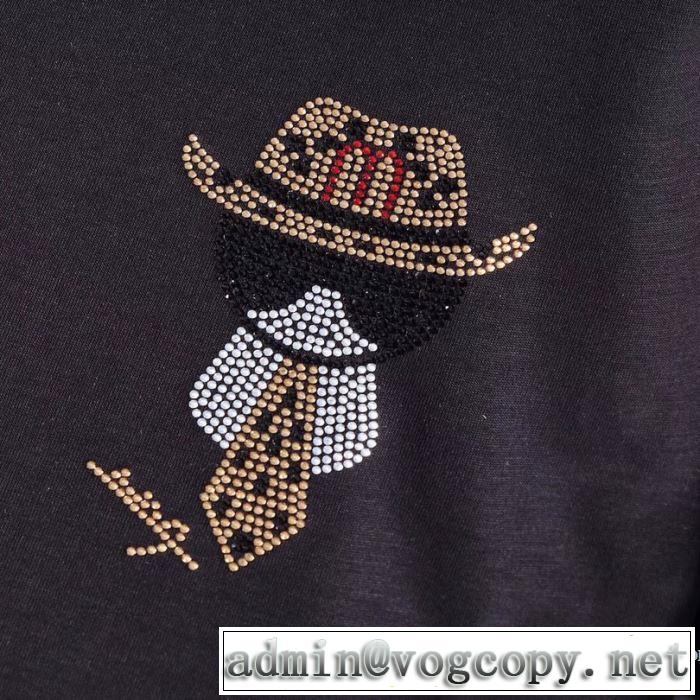 普段使いにも最適なアイテム 2色可選 半袖Tシャツ 人気の高いブランド フェンディ FENDI