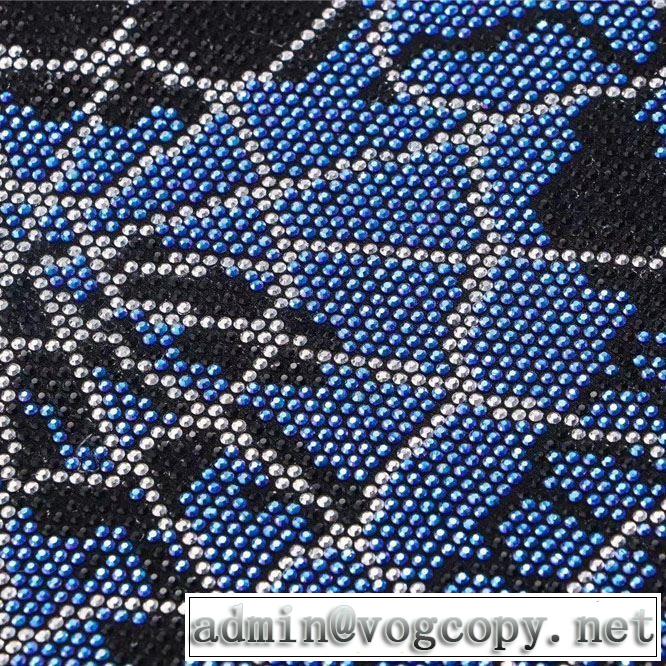 普段使いにも最適なアイテム 半袖Tシャツ ストリート感あふれ フィリッププレイン PHILIPP PLEIN