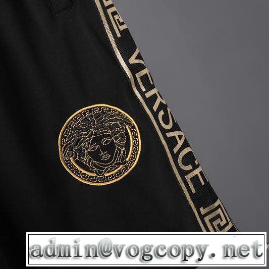 特別価格ヴェルサーチ セットアップ コピーVERSACE 2020トレンド スウェットコットン 半袖トップス 手に入れやすい