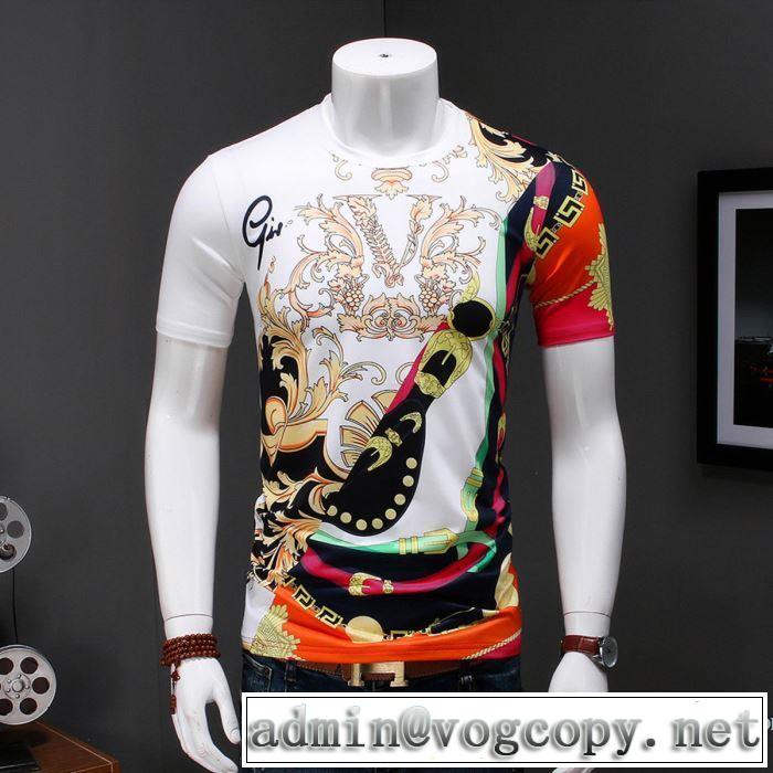 2020最新作で注目ヴェルサーチ スタッド メドゥーサ Ｔシャツ コピー 激安VERSACEデザイン性の高い 優しい 半袖服