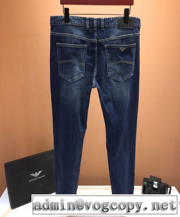 ARMANI やはり人気ブランド アルマーニ 2020話題の商品  デニムパンツ お値段もお求めやすい