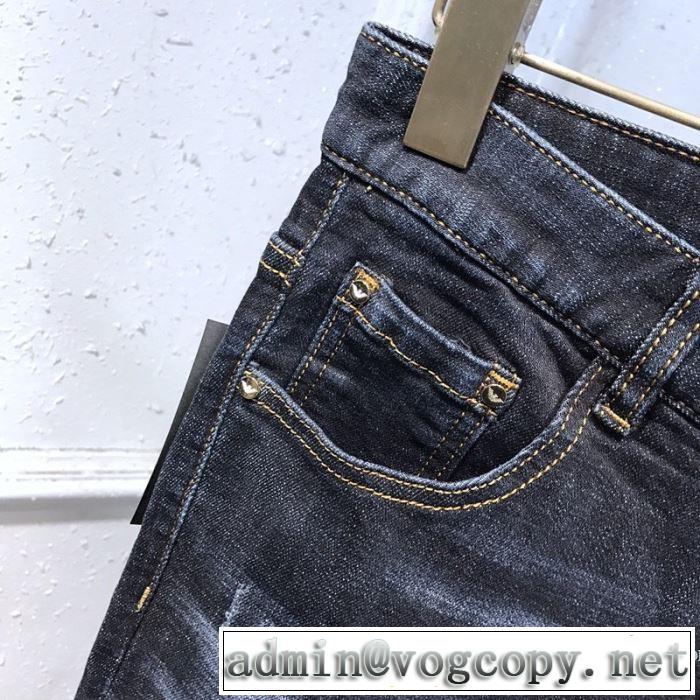 普段見ないデザインばかり デニムパンツ 春夏コレクション新品 アルマーニ ARMANI