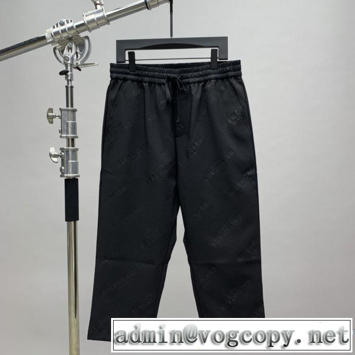 バレンシアガ おしゃれに大人の必見 BALENCIAGA 老舗ブランド ジーンズ 20SS☆送料込
