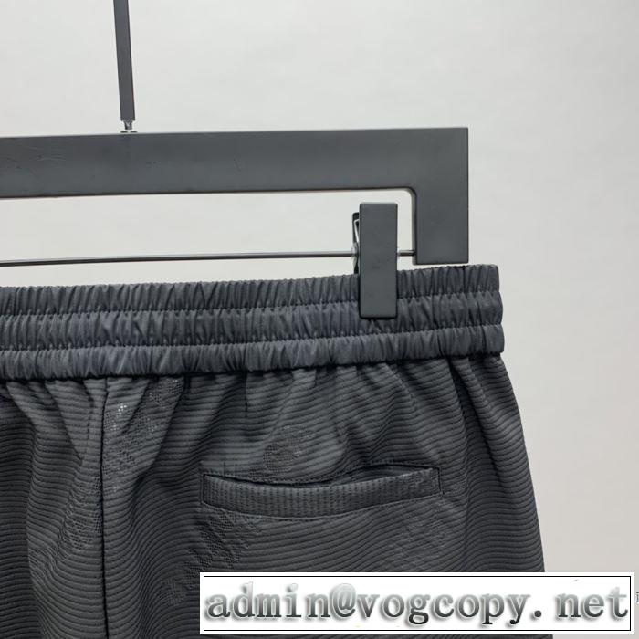 バレンシアガ おしゃれに大人の必見 BALENCIAGA 老舗ブランド ジーンズ 20SS☆送料込