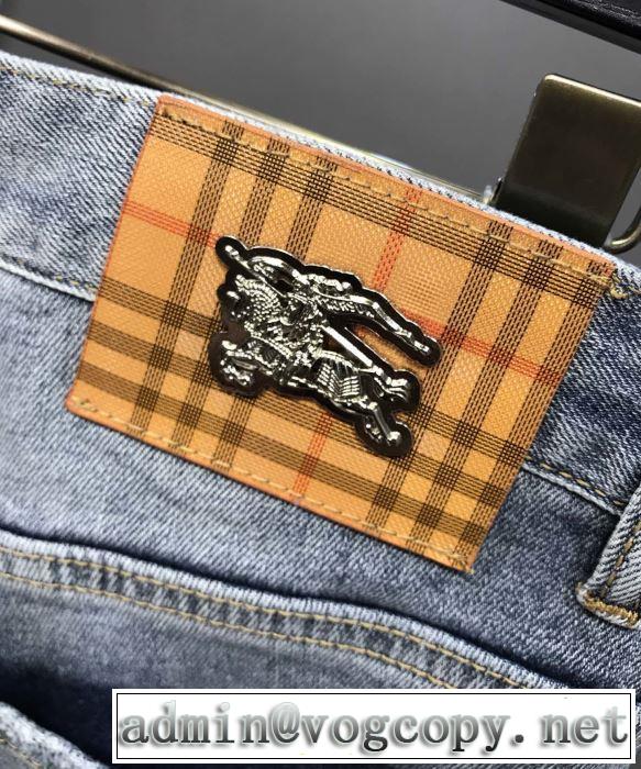 バーバリー海外限定ライン  BURBERRY 20SSトレンド ジーンズ 使いやすい新品