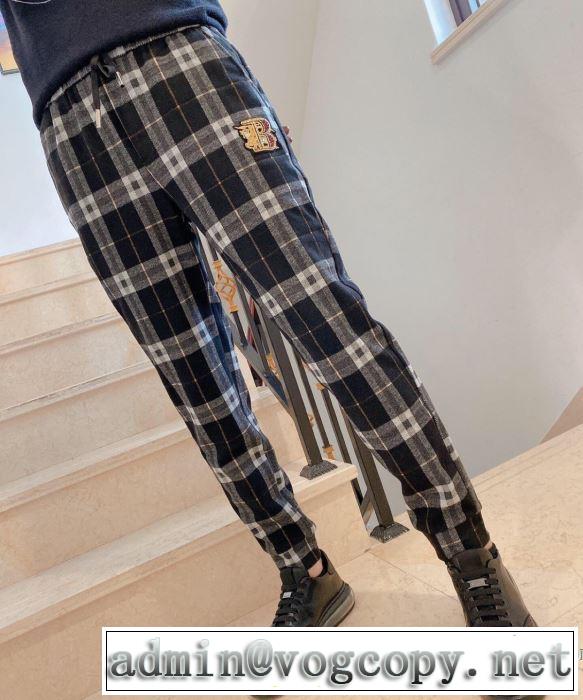 ジーンズ シンプルなファッション バーバリー BURBERRY  2020モデル