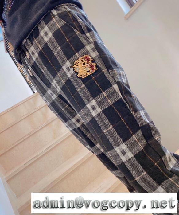 ジーンズ シンプルなファッション バーバリー BURBERRY  2020モデル