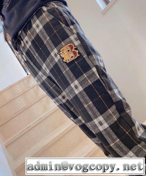 ジーンズ シンプルなファッション バーバリー BURBERRY  2020モデル