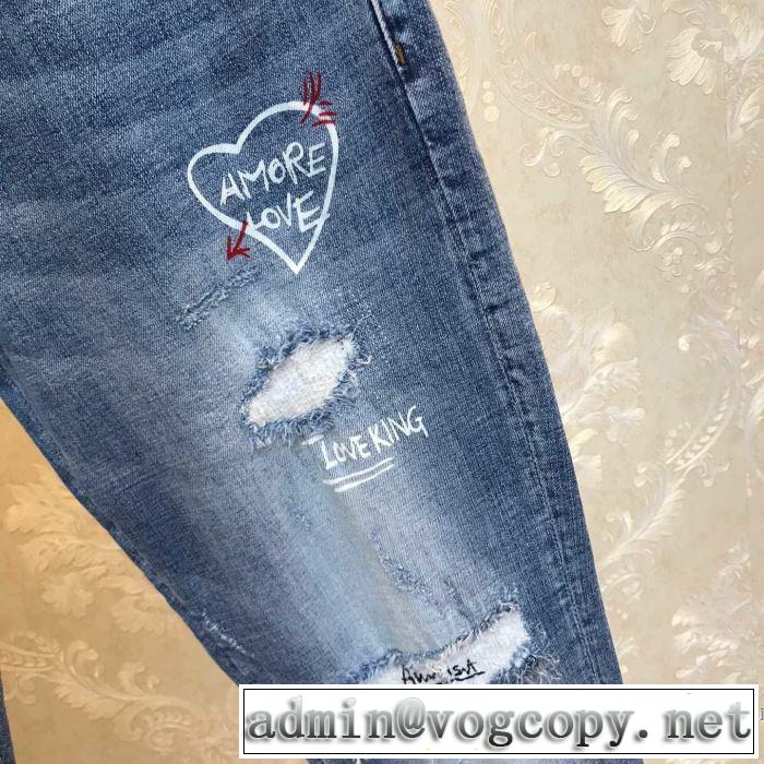 エレガントな雰囲気 ドルチェ＆ガッバーナ Dolce&Gabbana ジーンズ おしゃれな人が持っている