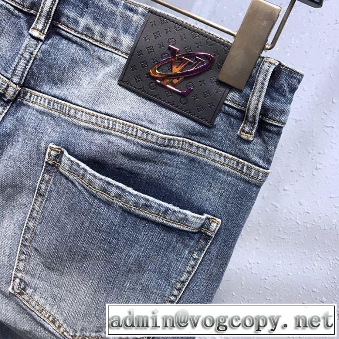 ルイ ヴィトンエレガントな雰囲気 LOUIS VUITTON 2020モデル  ジーンズ おしゃれな人が持っている