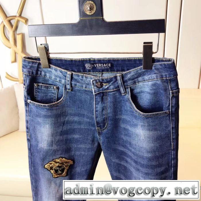 ジーンズ 手の届くプライスが魅力的 ヴェルサーチ 20SSトレンド VERSACE  素敵なアイテム