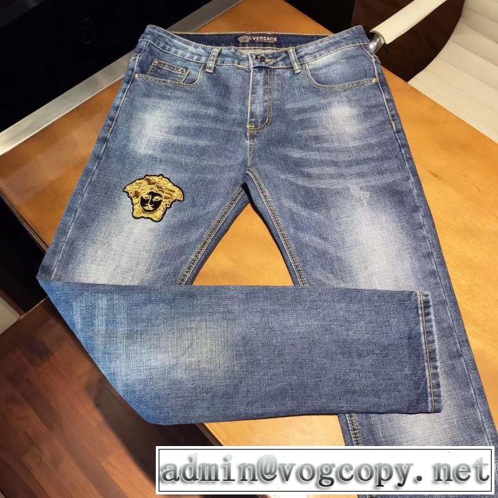 ジーンズ 手の届くプライスが魅力的 ヴェルサーチ 20SSトレンド VERSACE  素敵なアイテム