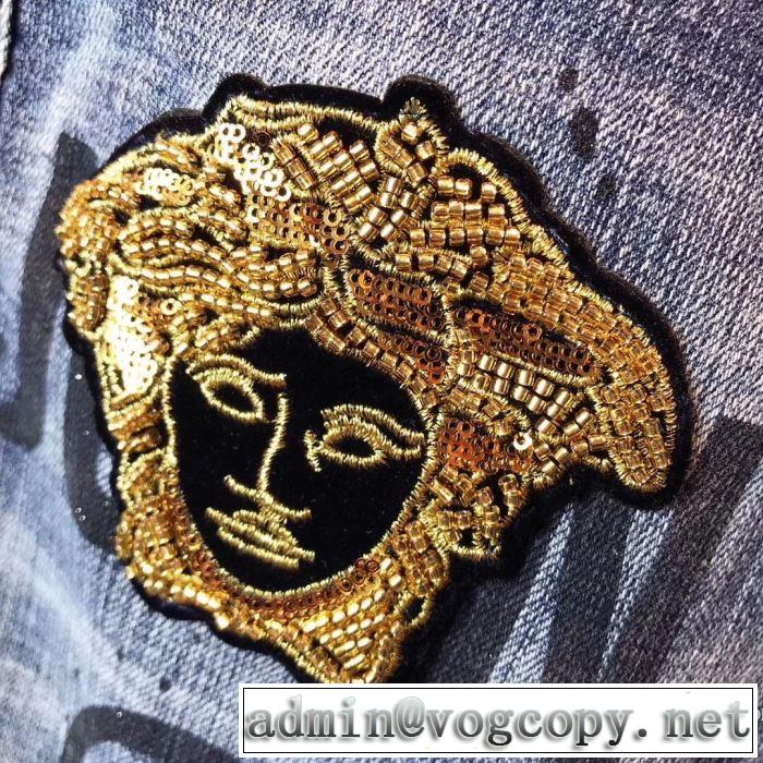 2020モデル ジーンズ オススメのアイテムを見逃すな ヴェルサーチVERSACE
