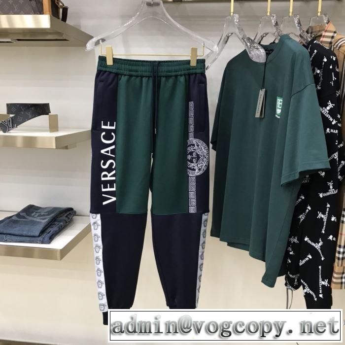 2020春新作 ヴェルサーチVERSACE ファッションに取り入れよう ジーンズ お値段もお求めやすい