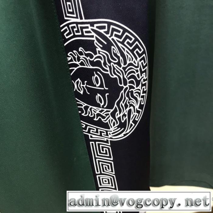 2020春新作 ヴェルサーチVERSACE ファッションに取り入れよう ジーンズ お値段もお求めやすい
