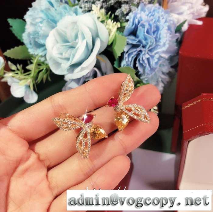 ストリート界隈でも人気 カルティエファッションに合わせ  CARTIER  ピアス 20SS☆送料込