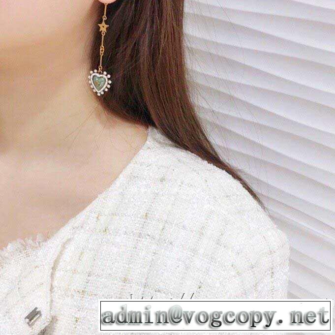 3色可選 ディオール高級感のある素材20SSトレンド DIOR  ピアス  ストリート感あふれ